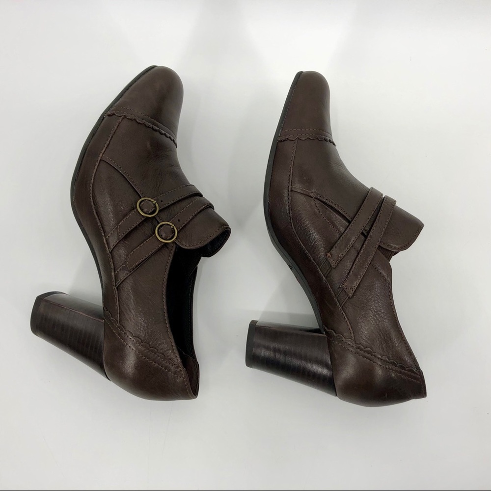 Clarks Brown Leather Heels - Picture 4 of 16